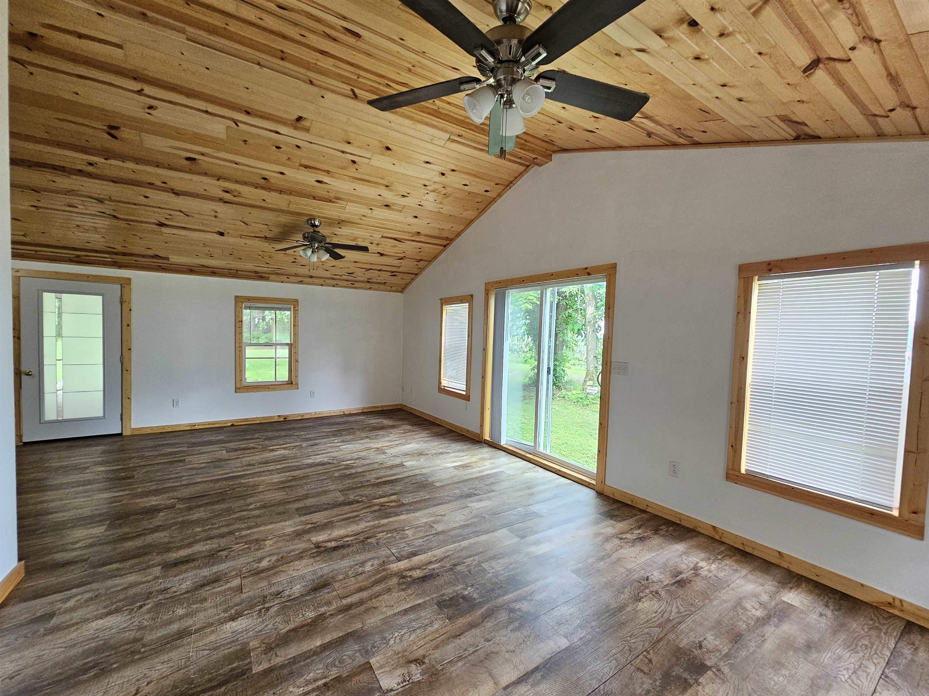 E5897 North Shore Road Weyauwega, WI 54983 - Photo 20 of 29
