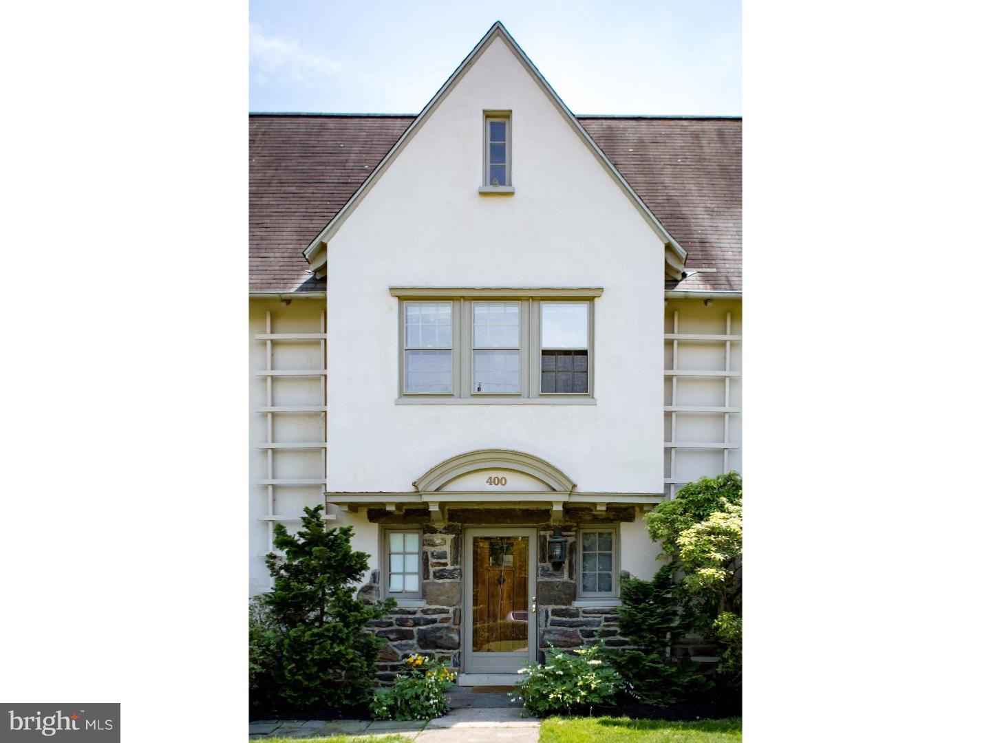 400 St Davids Road Wayne, PA 19087 - Photo 3 of 25 Exterior Front