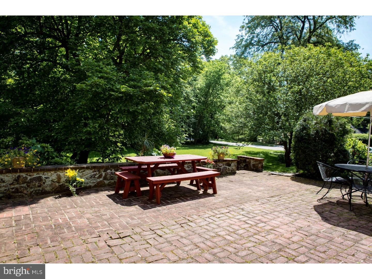 400 St Davids Road Wayne, PA 19087 - Photo 22 of 25 Patio