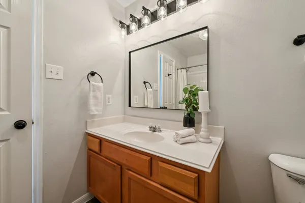 $225,000 | 5049 Hauna Lane, Dickinson, TX 77539