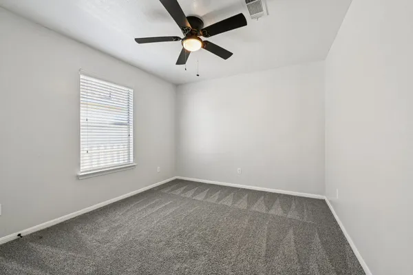 $225,000 | 5049 Hauna Lane, Dickinson, TX 77539