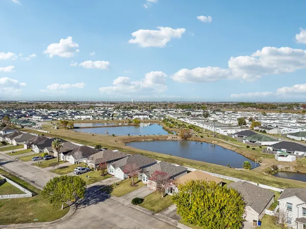 $225,000 | 5049 Hauna Lane, Dickinson, TX 77539