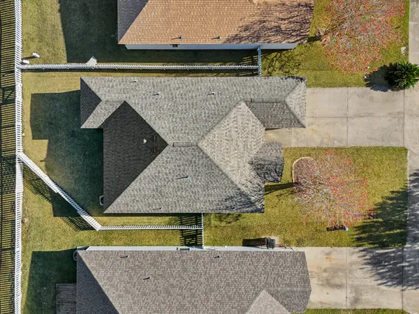 $225,000 | 5049 Hauna Lane, Dickinson, TX 77539