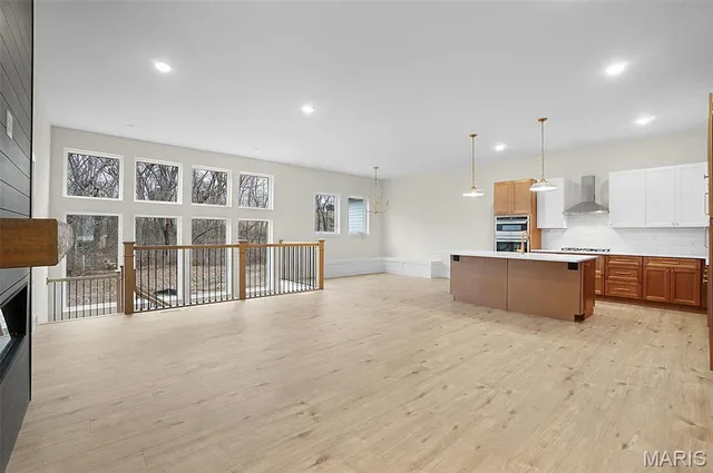 $595,000 | 2412 Fiddlers Close Road, Unit 98 STB, Washington, MO 63090