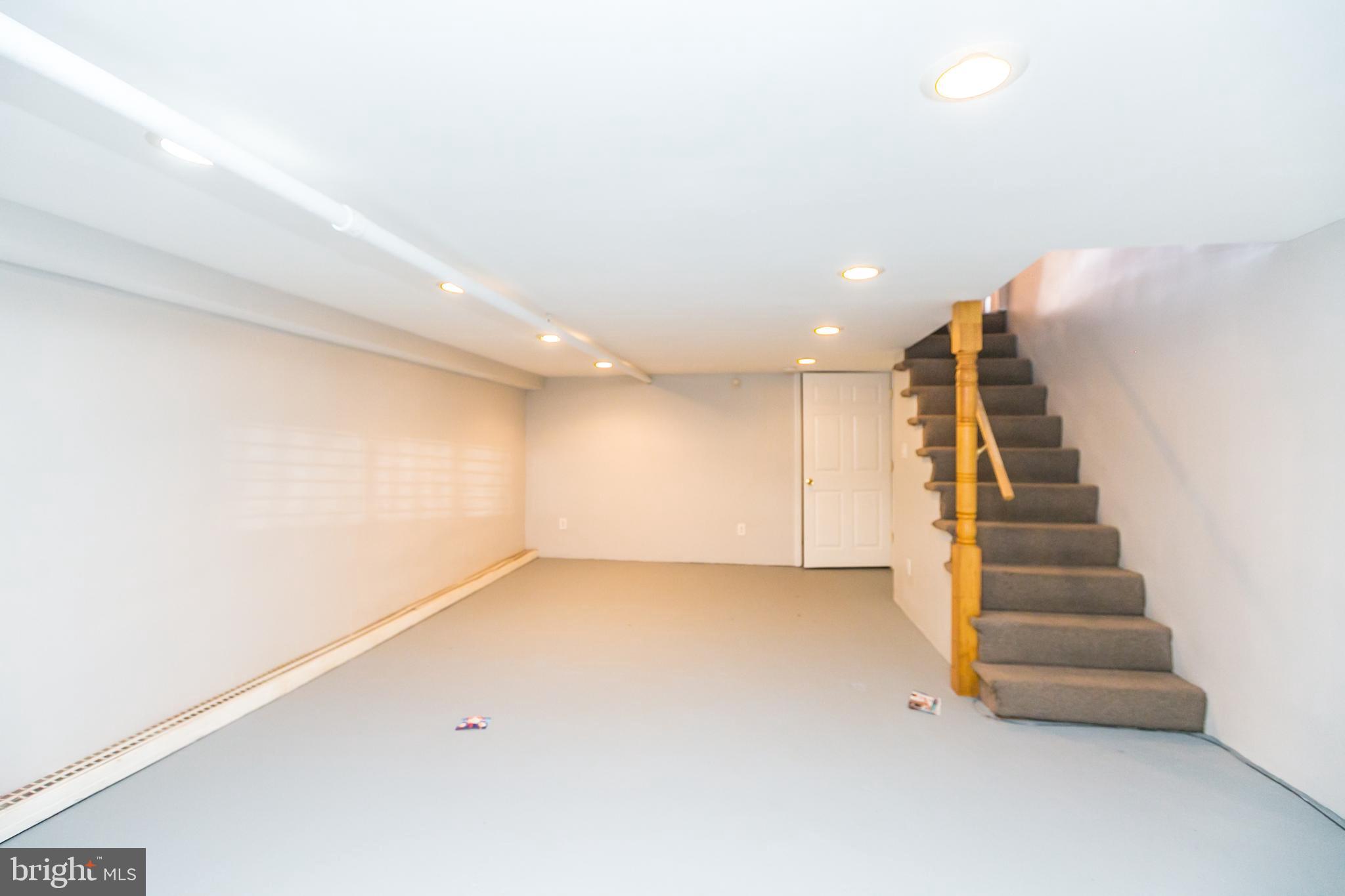 321 East 29th Street Baltimore, MD 21218 - Photo 29 of 34 Rec room