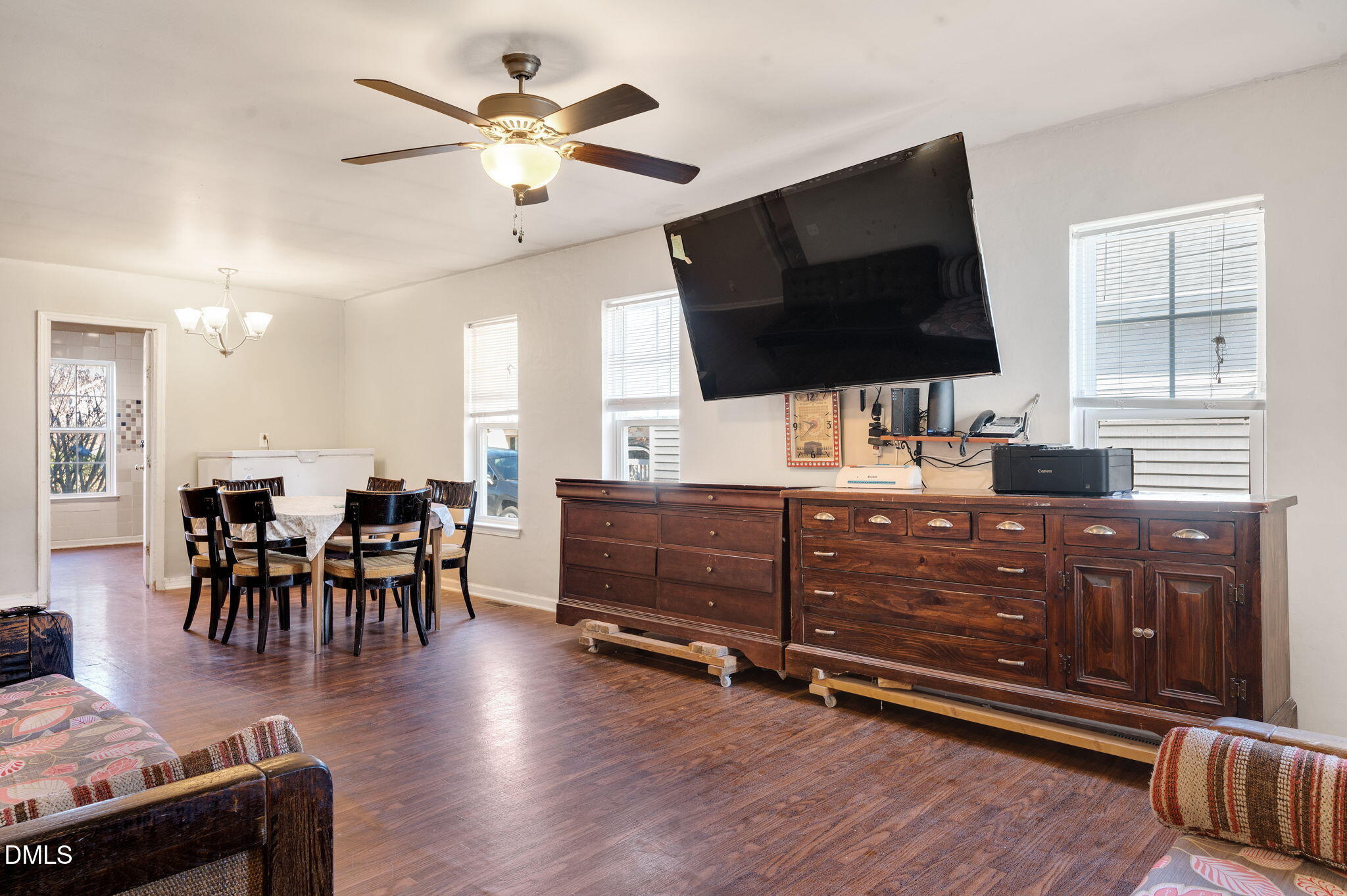 3057 Camden Creek Drive Raleigh, NC 27610 - Photo 7 of 23 3057 Camden Creek Dr, Raleigh, NC 27610_