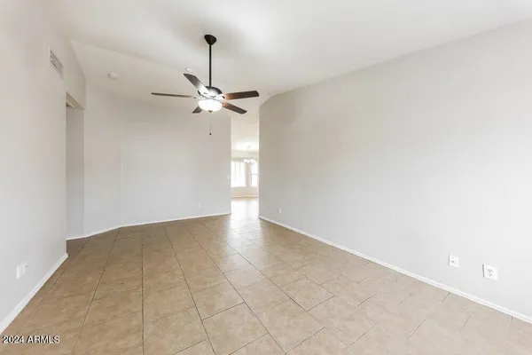 $1,940 | 6409 West Pima Street, Phoenix, AZ 85043