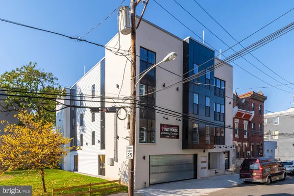 $1,700 | 2304 North 9th Street, Unit 103, Philadelphia, PA 19133