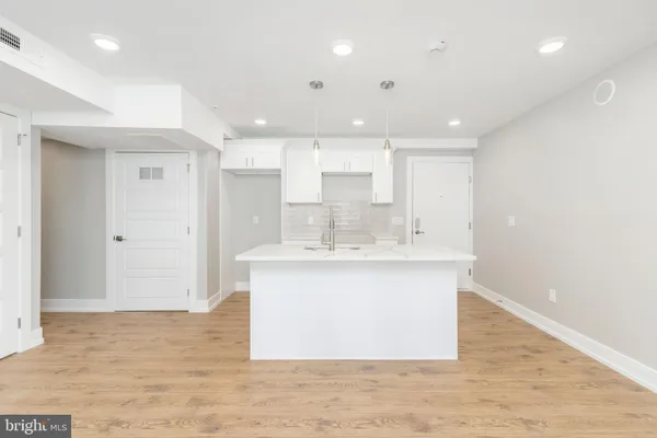 $1,700 | 2304 North 9th Street, Unit 103, Philadelphia, PA 19133