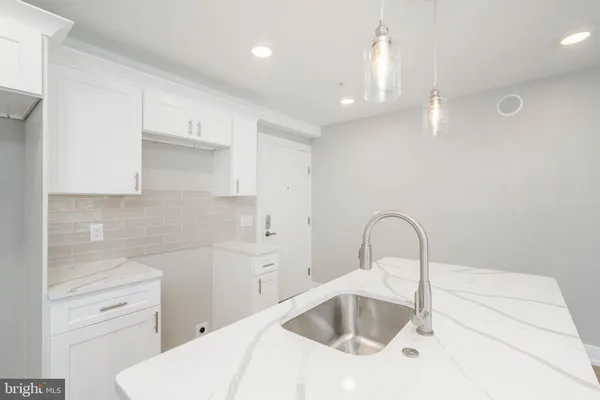 $1,700 | 2304 North 9th Street, Unit 103, Philadelphia, PA 19133