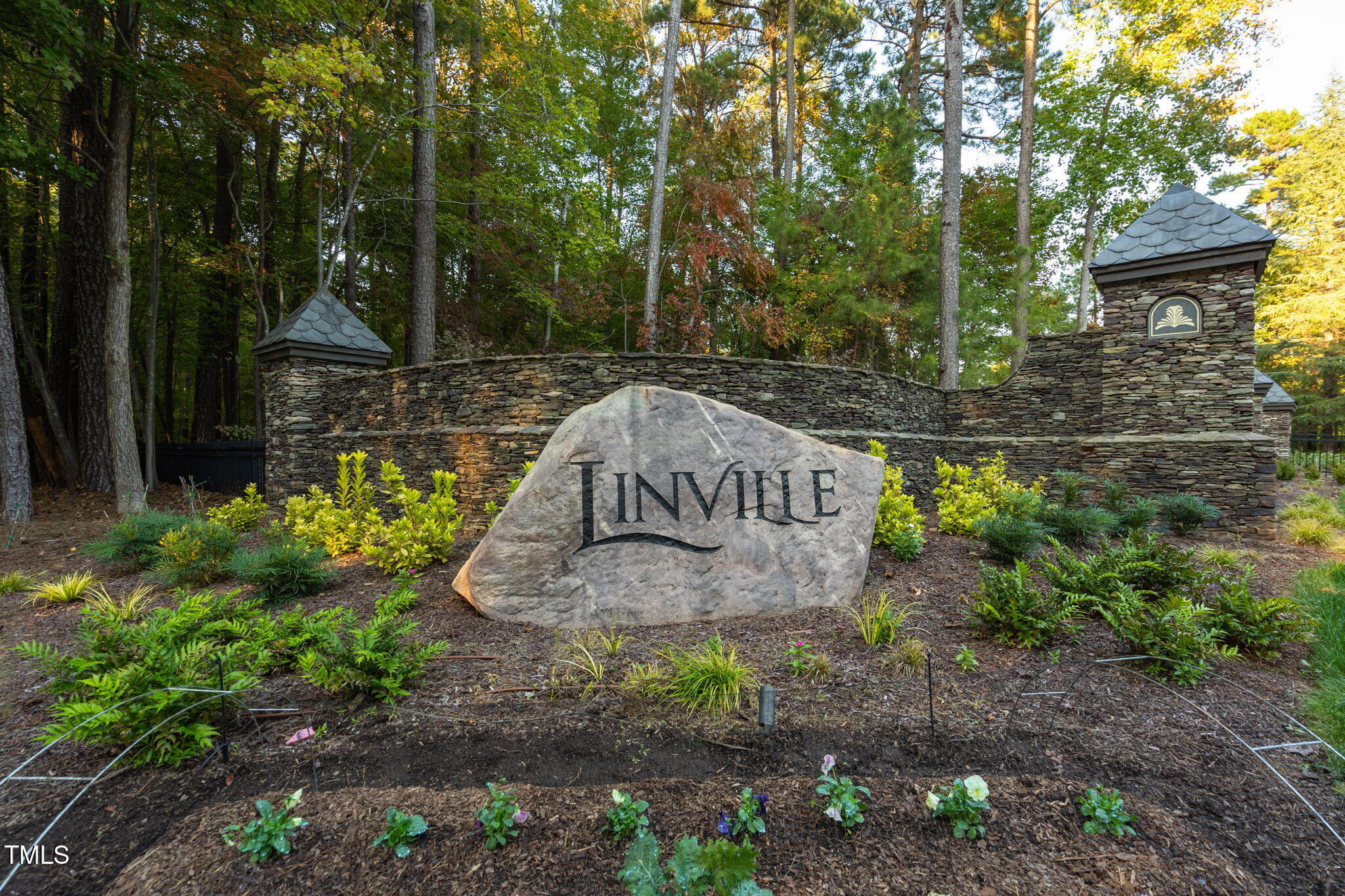 11201 Jonas Ridge Lane Raleigh, NC 27613 - Photo 19 of 79 Gated Front Entry