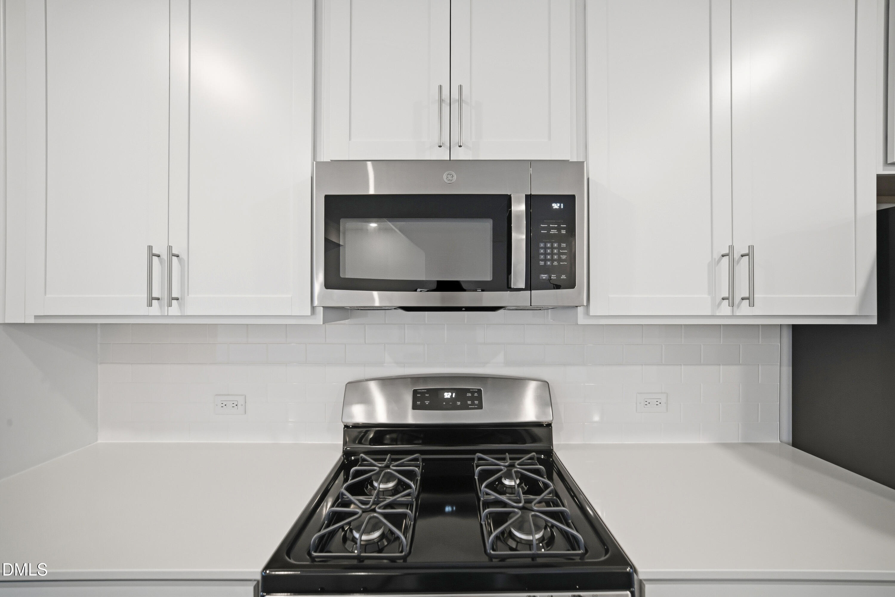 1459 Jay Road Knightdale, NC 27545 - Photo 12 of 57 12_SUN_Stoneriver_Pic_Colton_Kitchen_3of