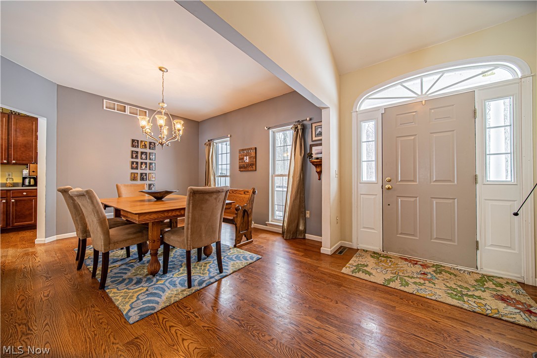 668 Penn Line Road Pierpont, OH 44082 - Photo 2 of 35