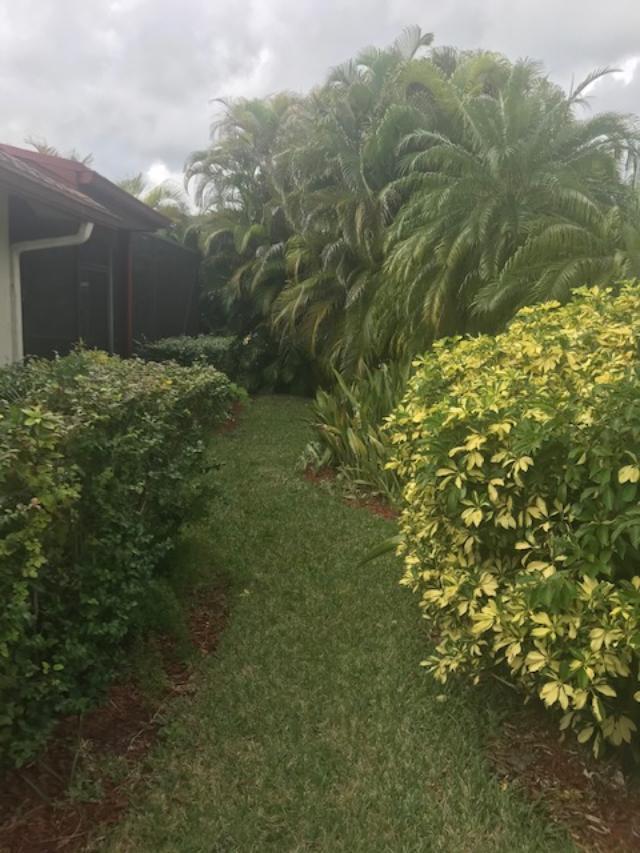 21173 Raindance Lane Boca Raton, FL 33428 - Photo 7 of 48 SIDEYARD (CORNER)