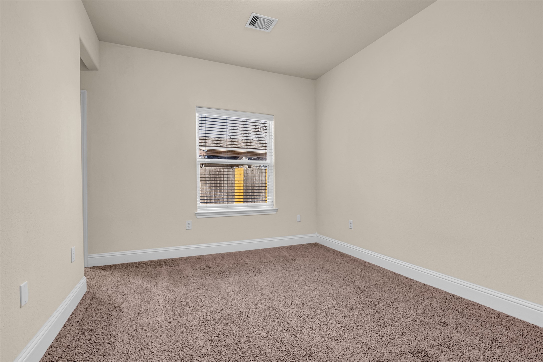 323 Texas Avenue Arcola, TX 77583 - Photo 21 of 27 a view of room and window