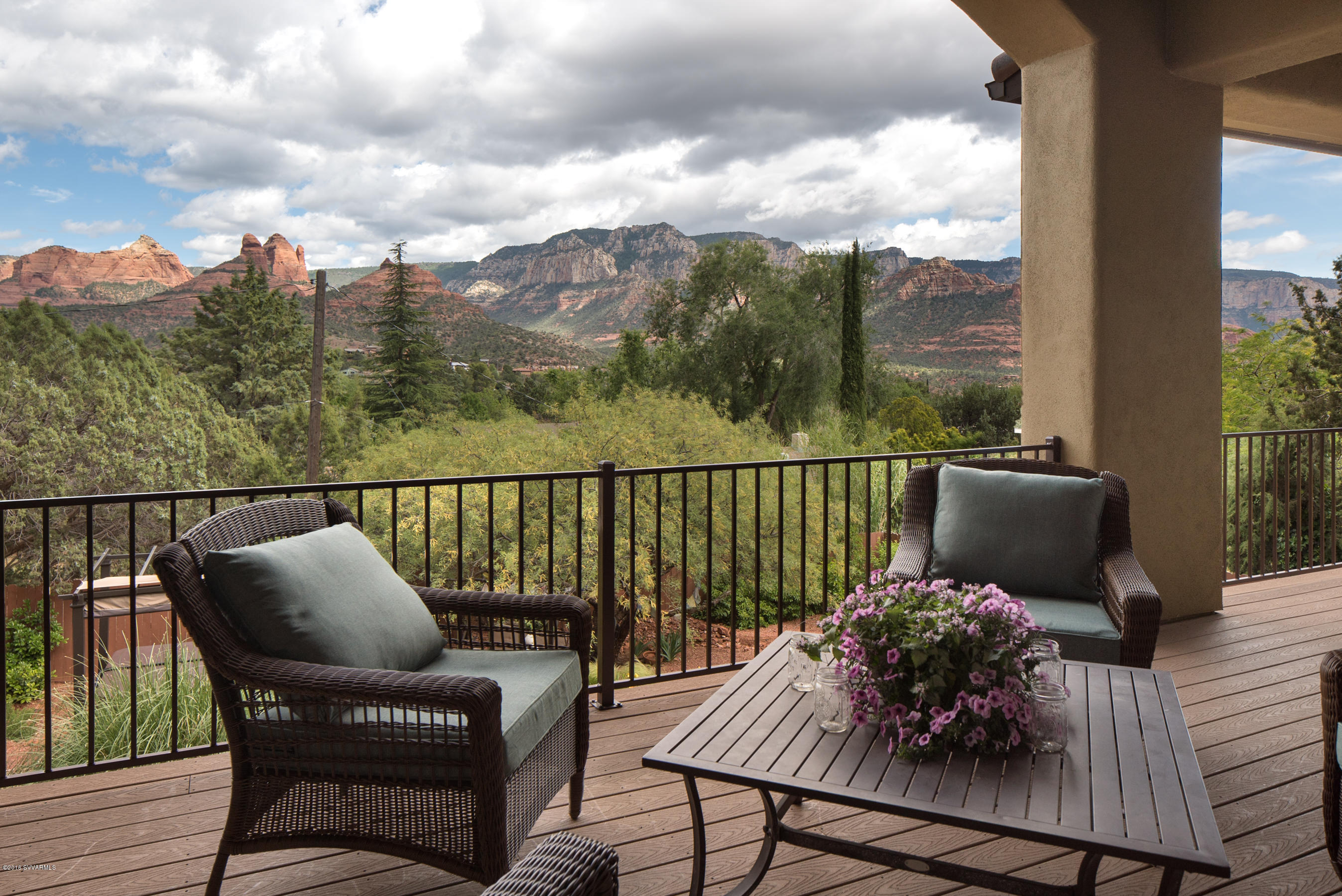 320 East Ridge Road Sedona, AZ 86336 - Photo 20 of 23 Upper Deck