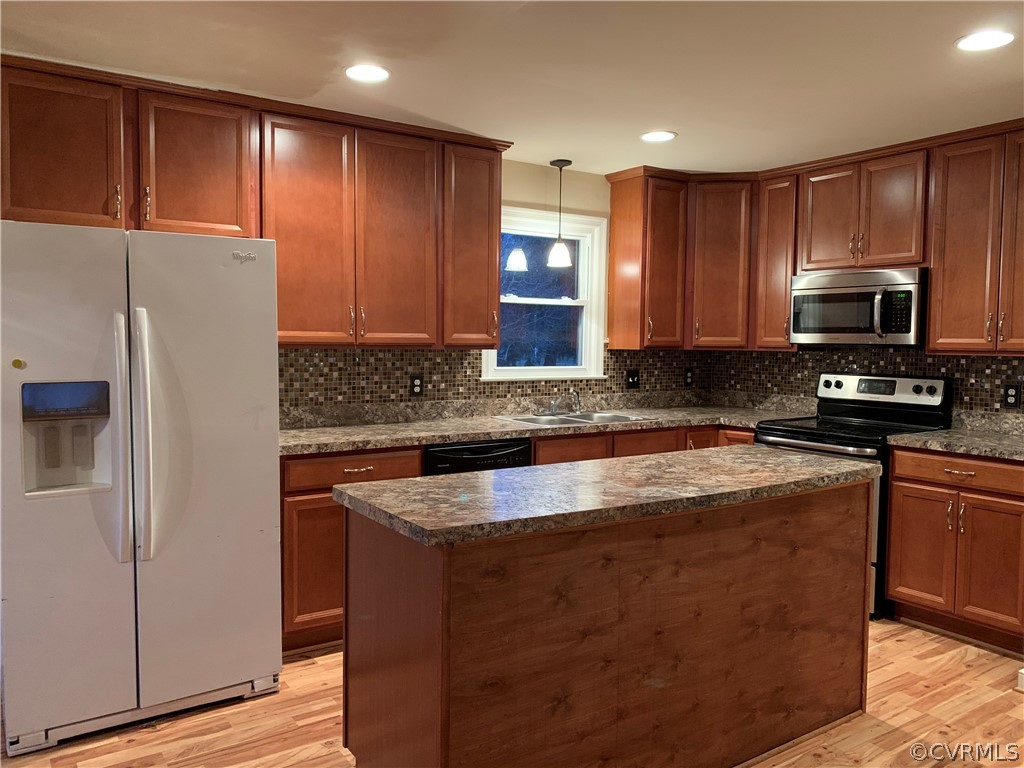 901 Perrymont Road Hopewell, VA 23860 - Photo 2 of 6