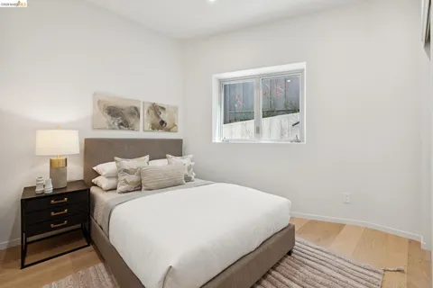 $3,995,000 | 26 Ronada Avenue, Piedmont, CA 94611