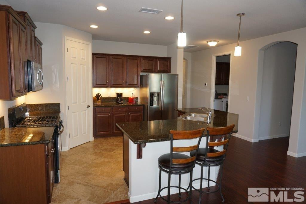 7102 Discovery Lane Reno, NV 89506 - Photo 9 of 17 Photo 9