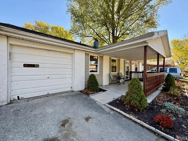 $139,900 | 2208 Beauvoir Court, Kokomo, IN 46902