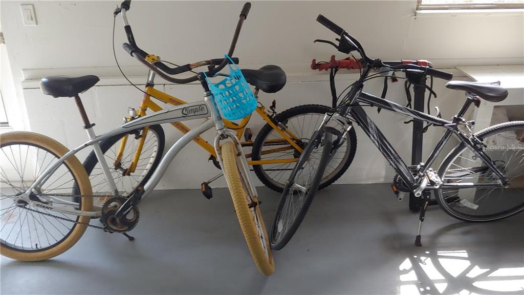 309 Shore T Road Nokomis, FL 34275 - Photo 42 of 42 a view of an bike storage