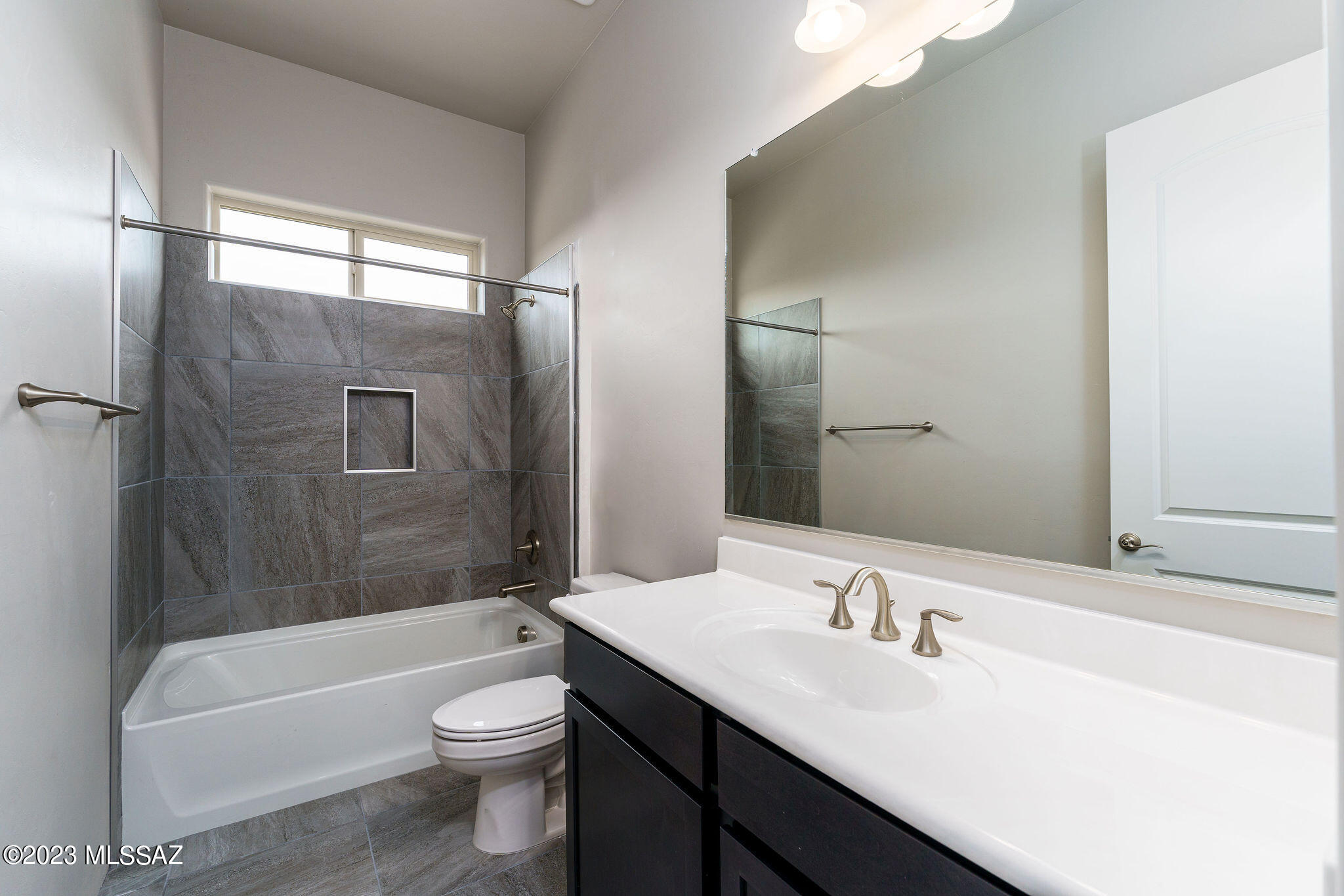 1405 North Range Rider Place Vail, AZ 85641 - Photo 13 of 21 Gallery Image 13