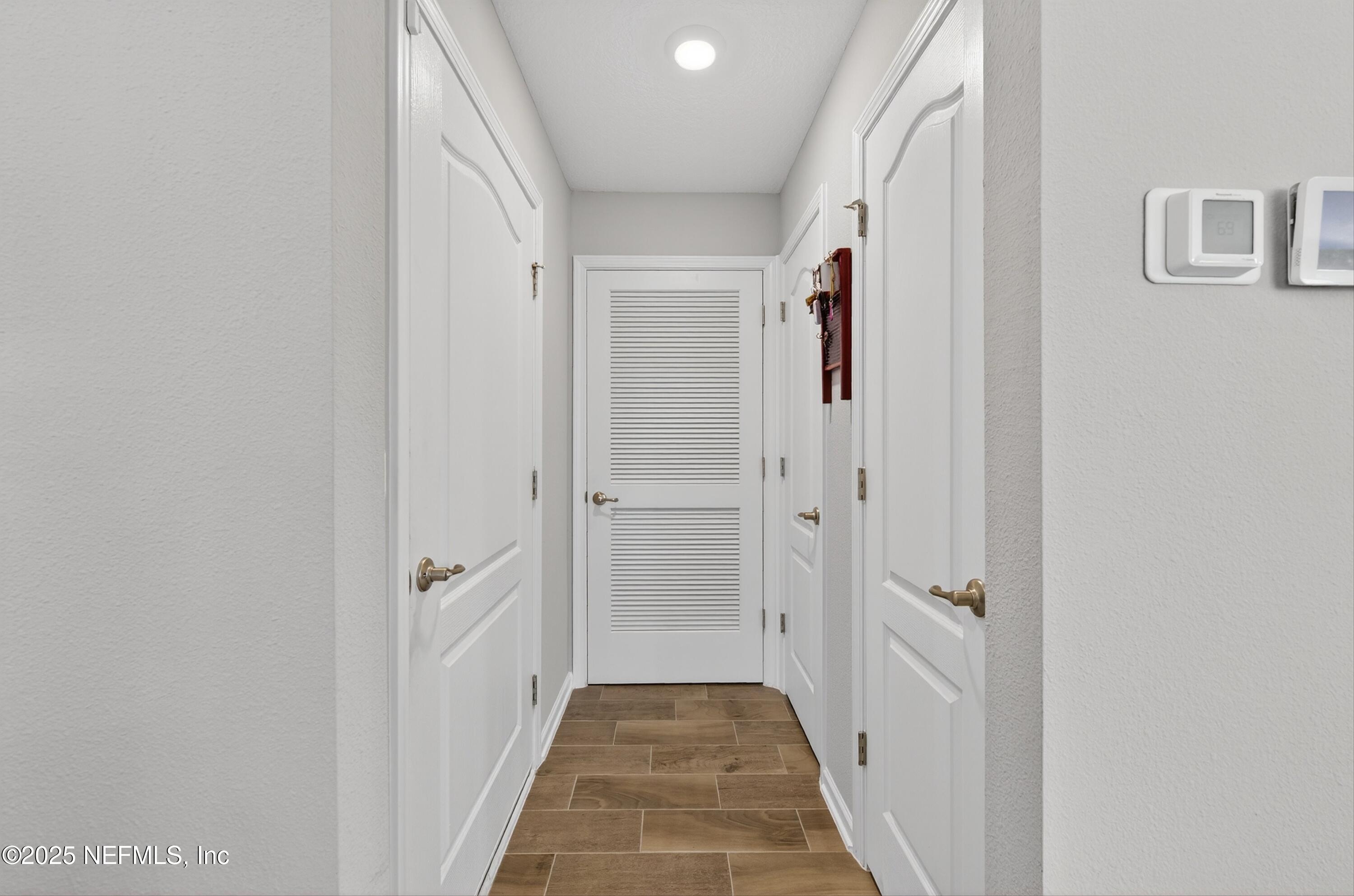 70 Spoonbill Circle St. Augustine, FL 32095 - Photo 30 of 76 a view of a hallway