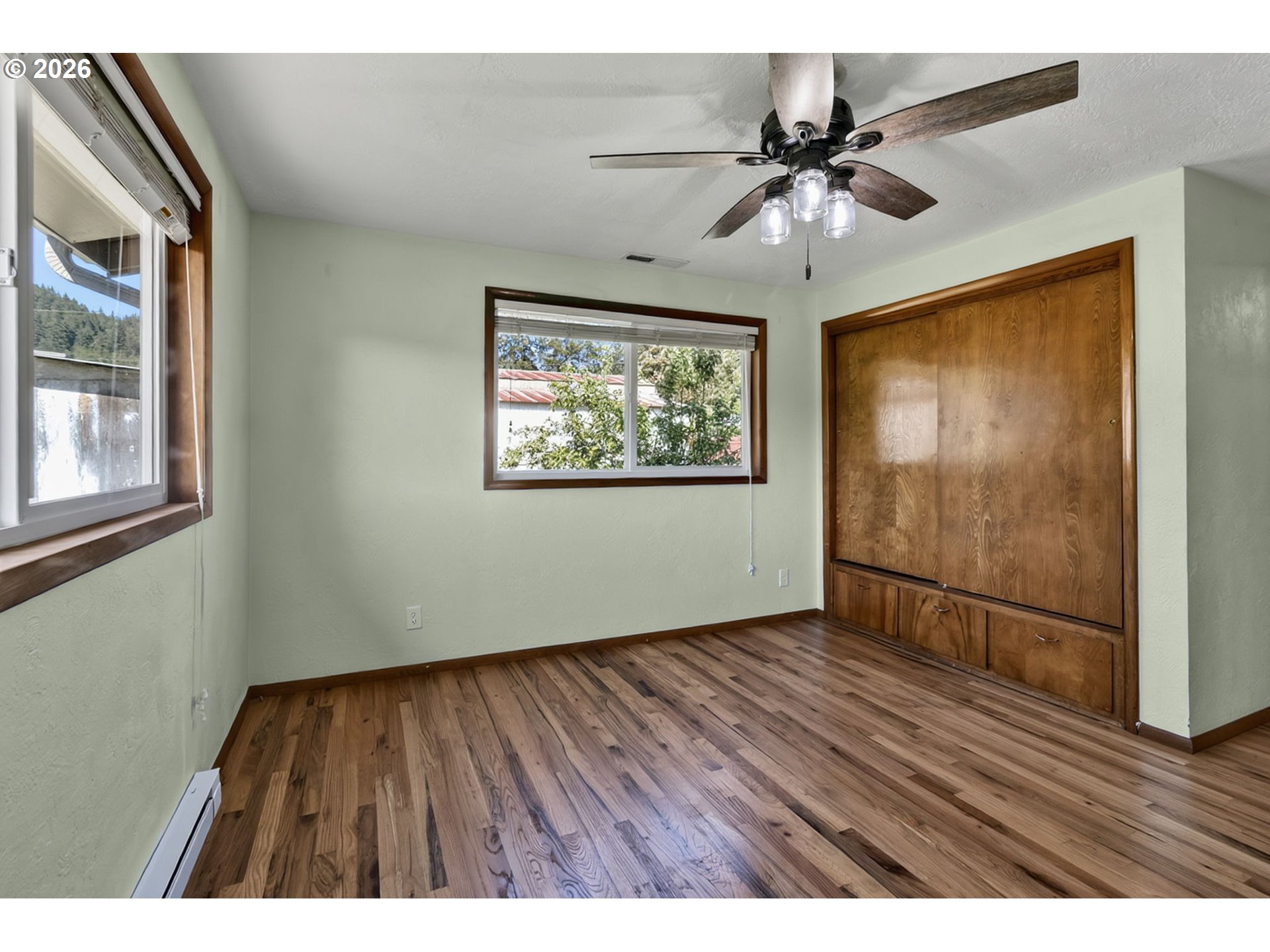 37071 Wallace Creek Road Springfield, OR 97478 - Photo 11 of 46 Primary Bedroom