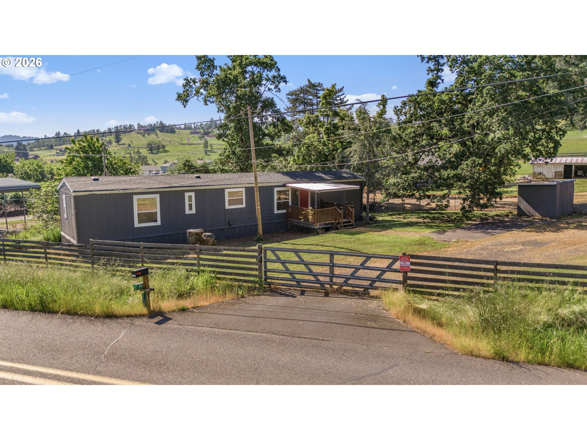 37071 Wallace Creek Road Springfield, OR 97478 - Photo 36 of 46