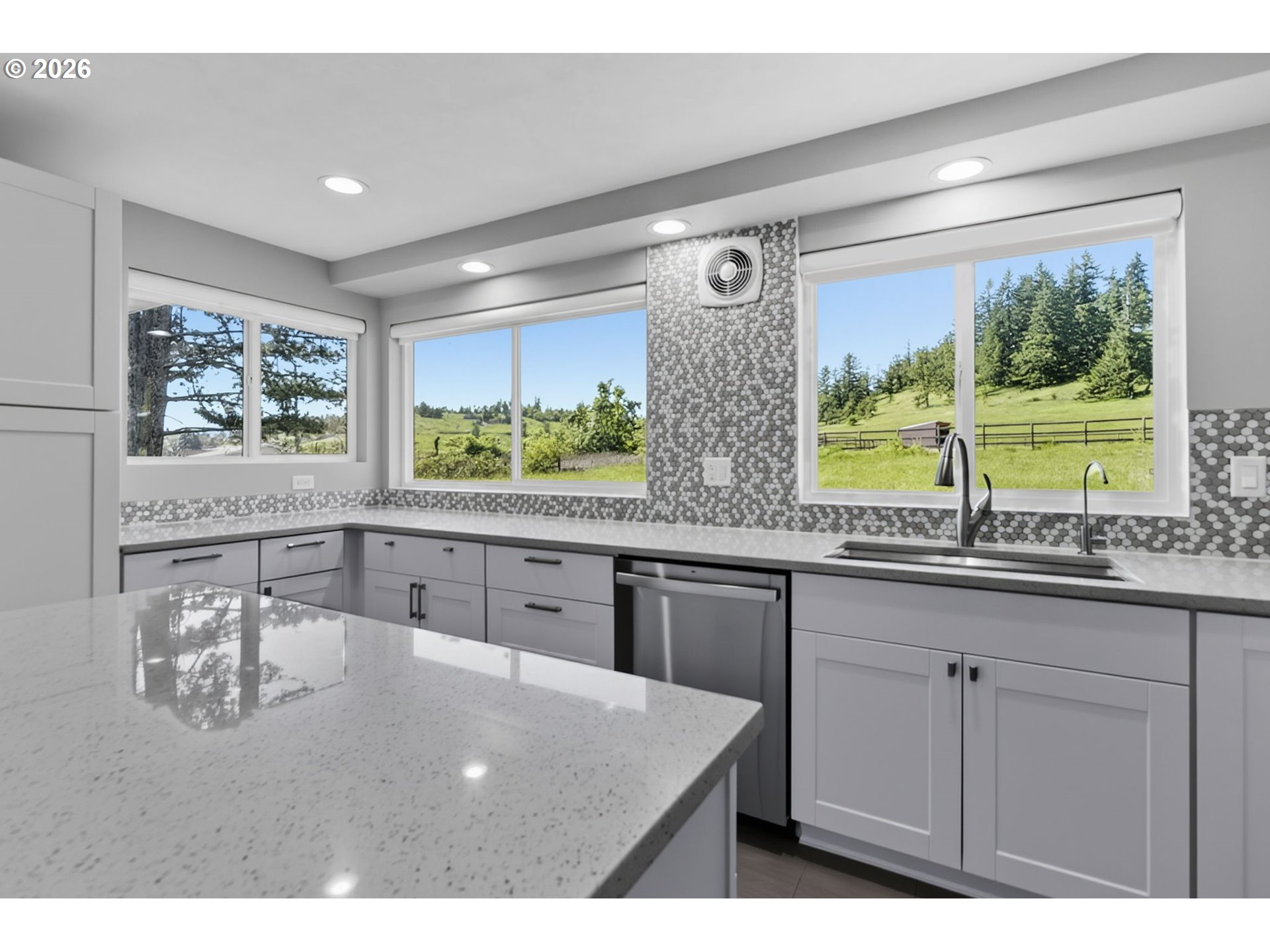37071 Wallace Creek Road Springfield, OR 97478 - Photo 6 of 46 Kitchen