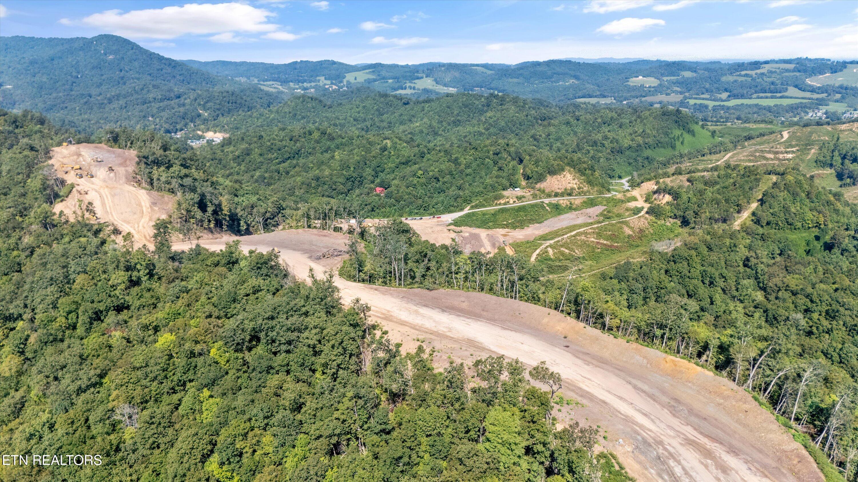 Lot 101 Sommet Ridge Tazewell, TN 37879 - Photo 13 of 19 Aerial