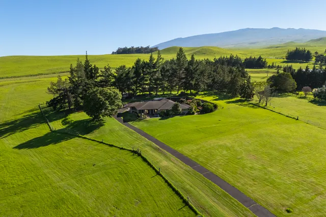 a view of an ocean from a balcony