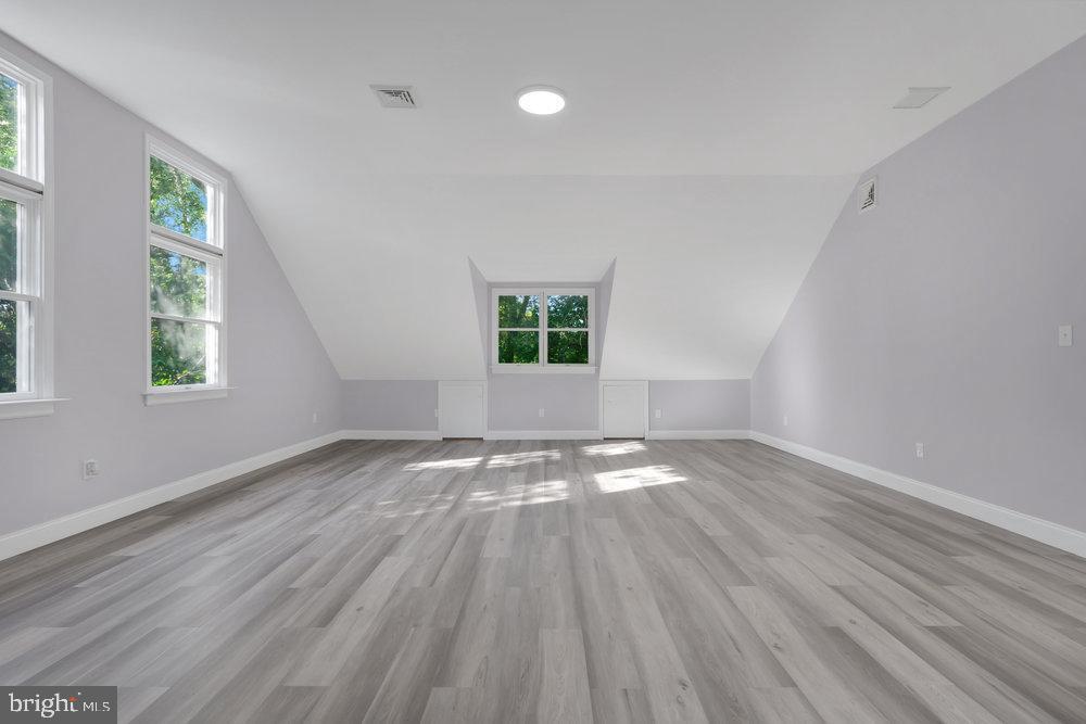 430 3rd Avenue Lindenwold, NJ 08021 - Photo 33 of 50