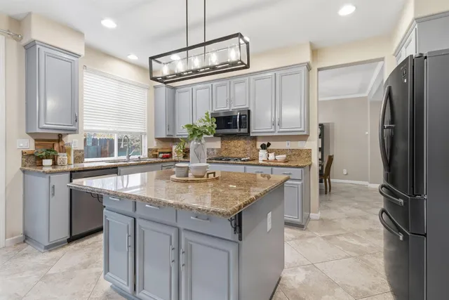 $1,105,500 | 297 Brookview Drive, Tracy, CA 95377