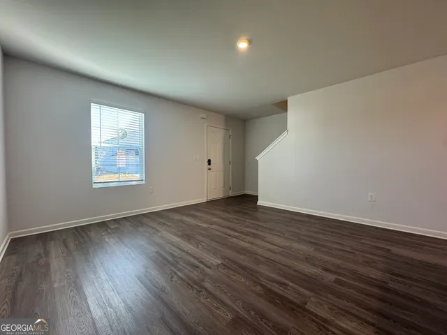 $2,100 | 528 Pemberton Street, Kingston, GA 30145