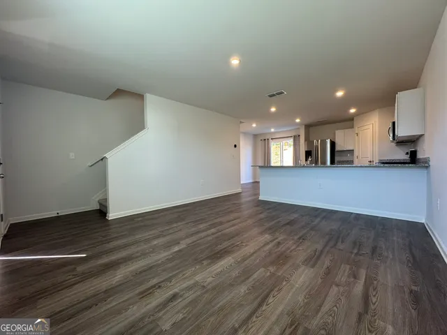 $2,100 | 528 Pemberton Street, Kingston, GA 30145