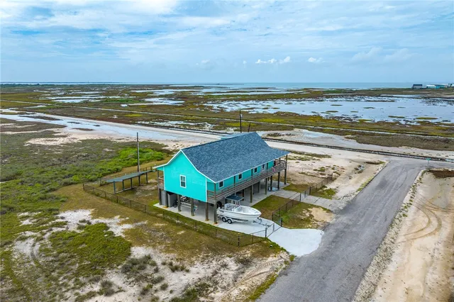 $435,000 | 53 Tern Street, Rockport, TX 78382
