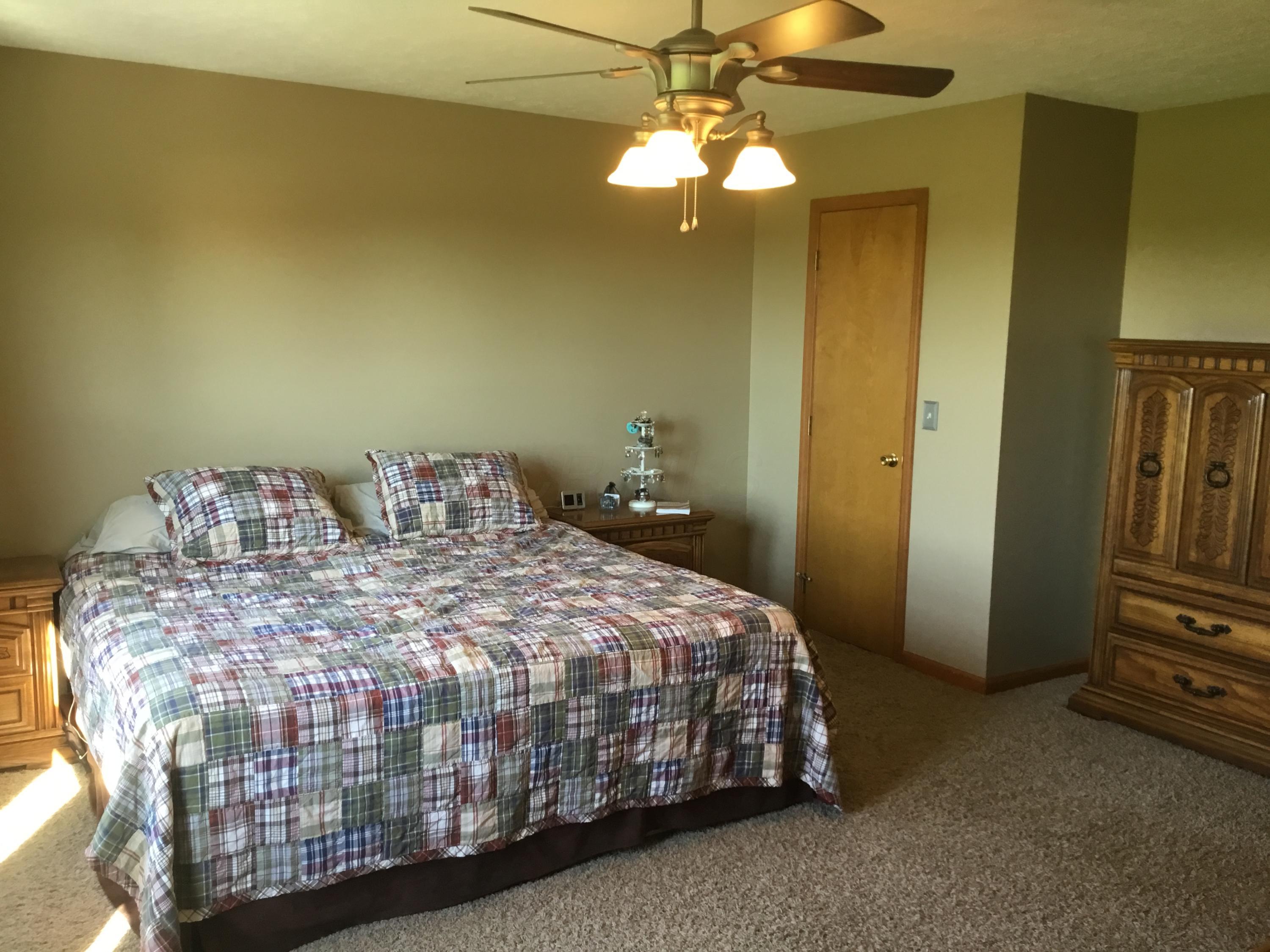 11341 Peters Road Southwest Stoutsville, OH 43154 - Photo 17 of 24 Gallery Image 17