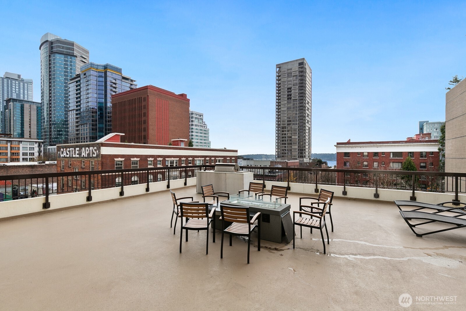 2201 3rd Avenue, Unit 2106 Seattle, WA 98121 - Photo 29 of 29