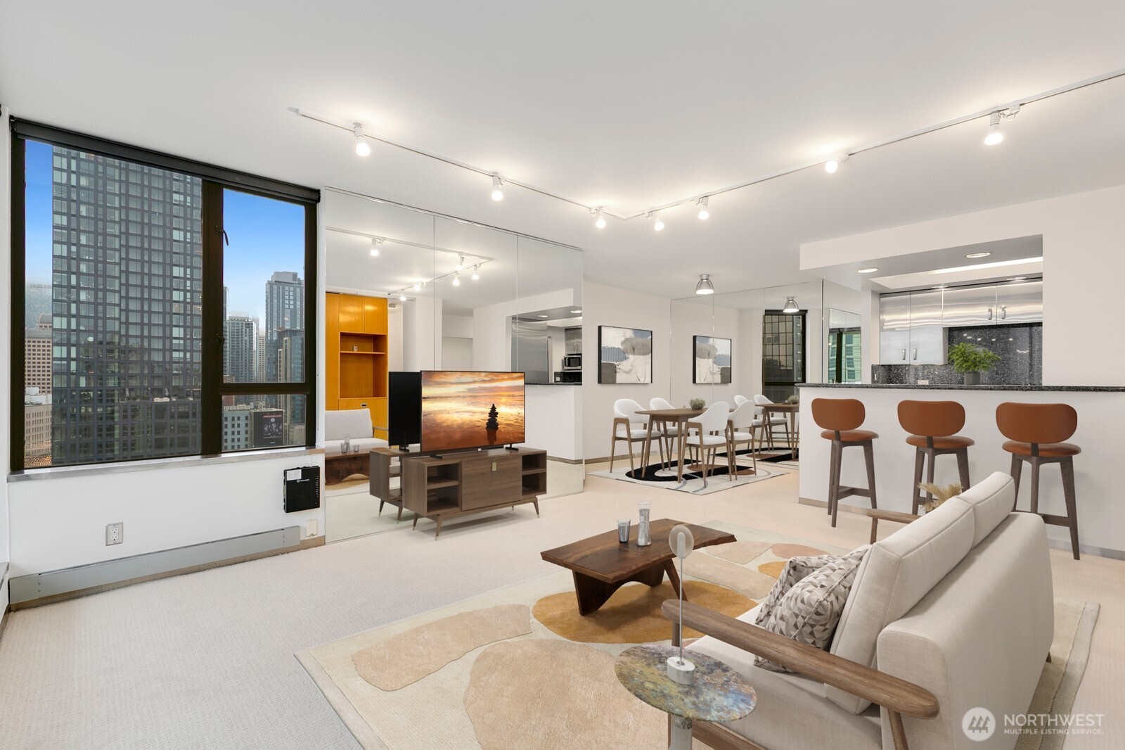 2201 3rd Avenue, Unit 2106 Seattle, WA 98121 - Photo 6 of 29