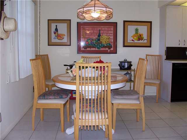 1074 Exeter, Unit 1074 Boca Raton, FL 33434 - Photo 6 of 17 Additional Photo
