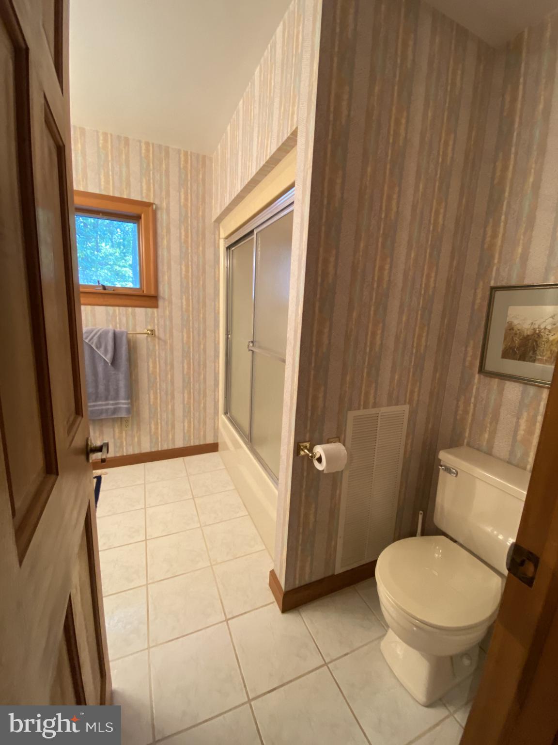 8017 Covered Bridge Road Quakertown, PA 18951 - Photo 37 of 57 Gallery Image 37