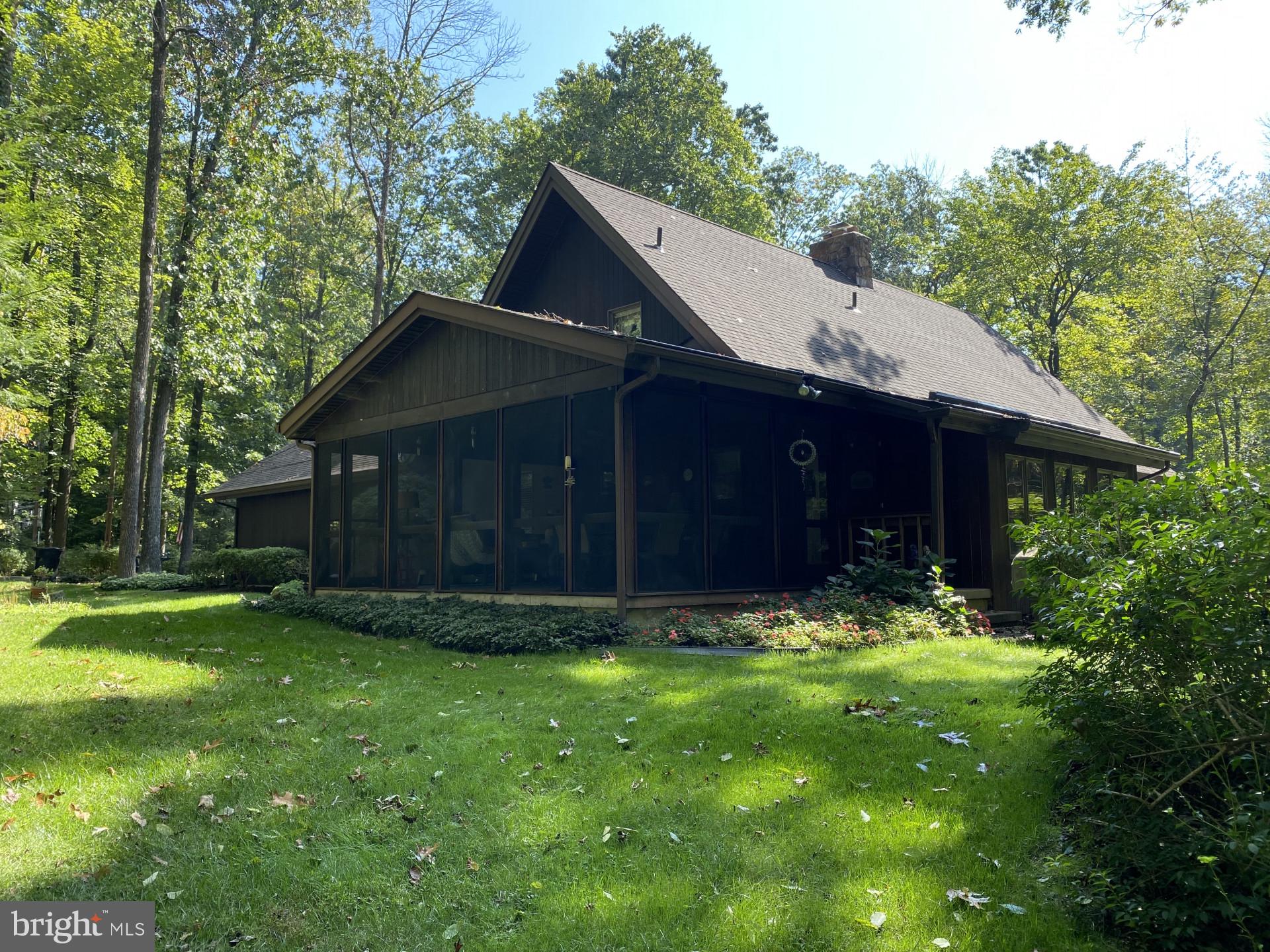 8017 Covered Bridge Road Quakertown, PA 18951 - Photo 8 of 57 Gallery Image 8