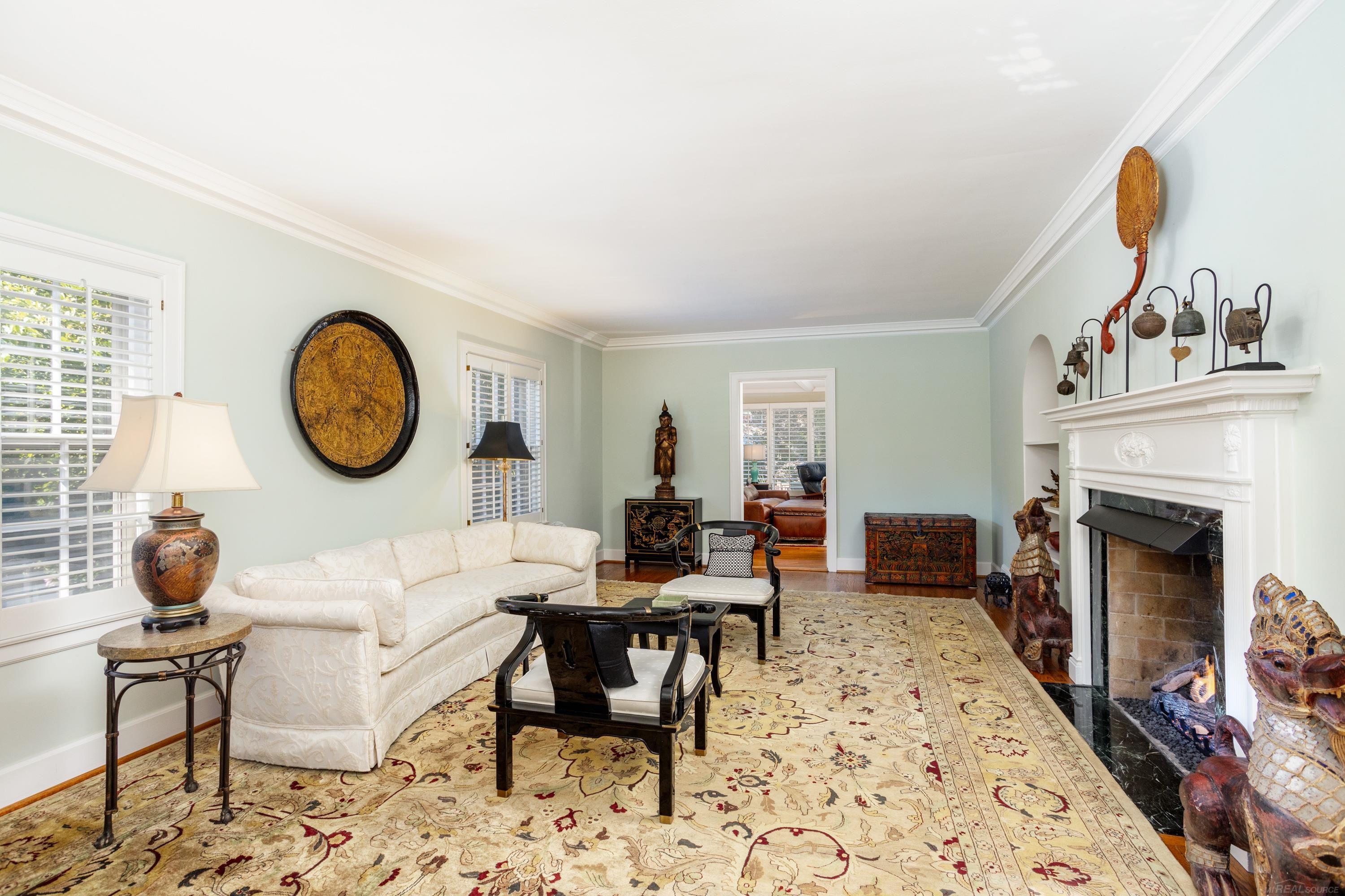 1115 Whittier Road Grosse Pointe Park, MI 48230 - Photo 11 of 68