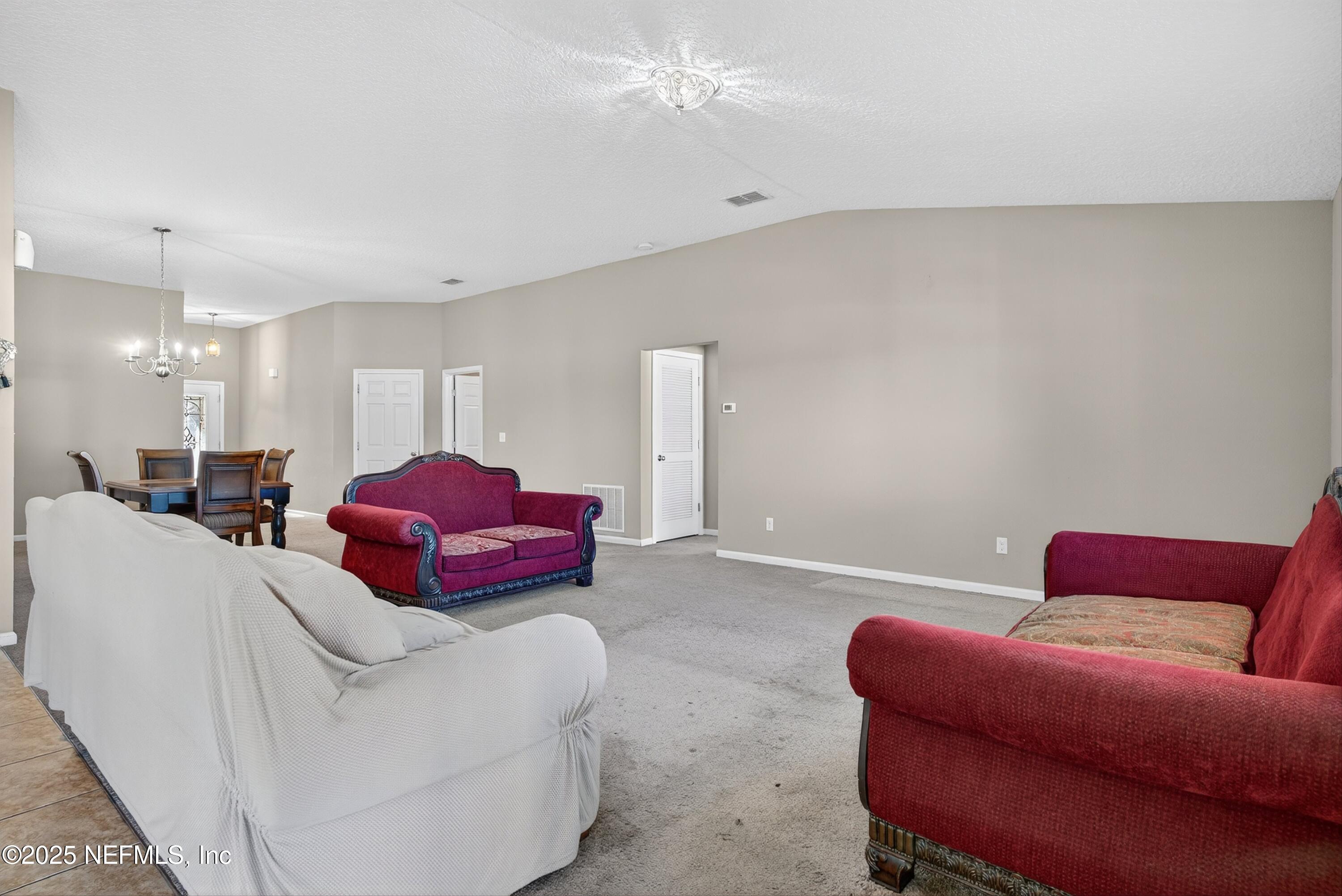 4045 Trail Ridge Road Middleburg, FL 32068 - Photo 14 of 45 a living room with furniture