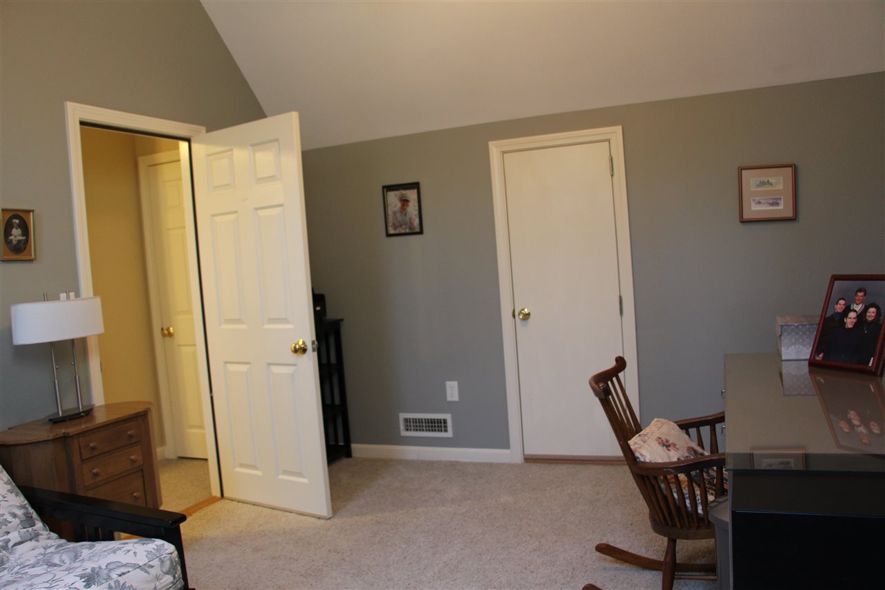 80 Mooar Hill Road Hollis, NH 03049 - Photo 18 of 28