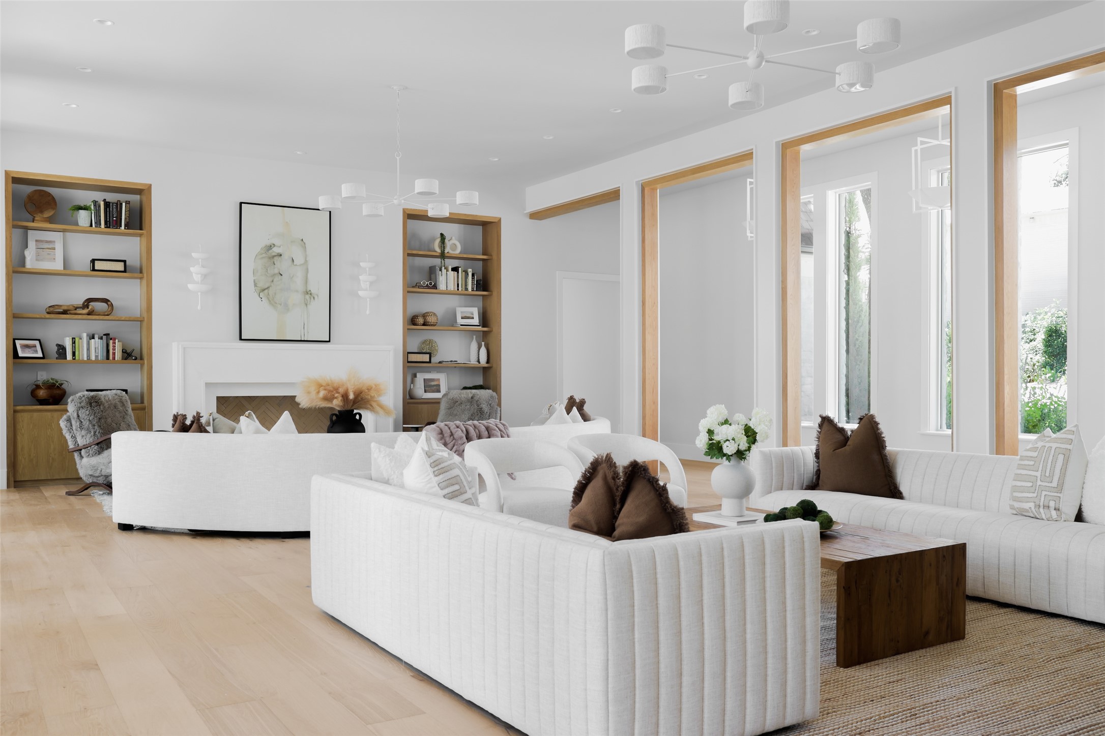 3614 Murillo Circle Austin, TX 78703 - Photo 28 of 40 a living room with furniture and large window