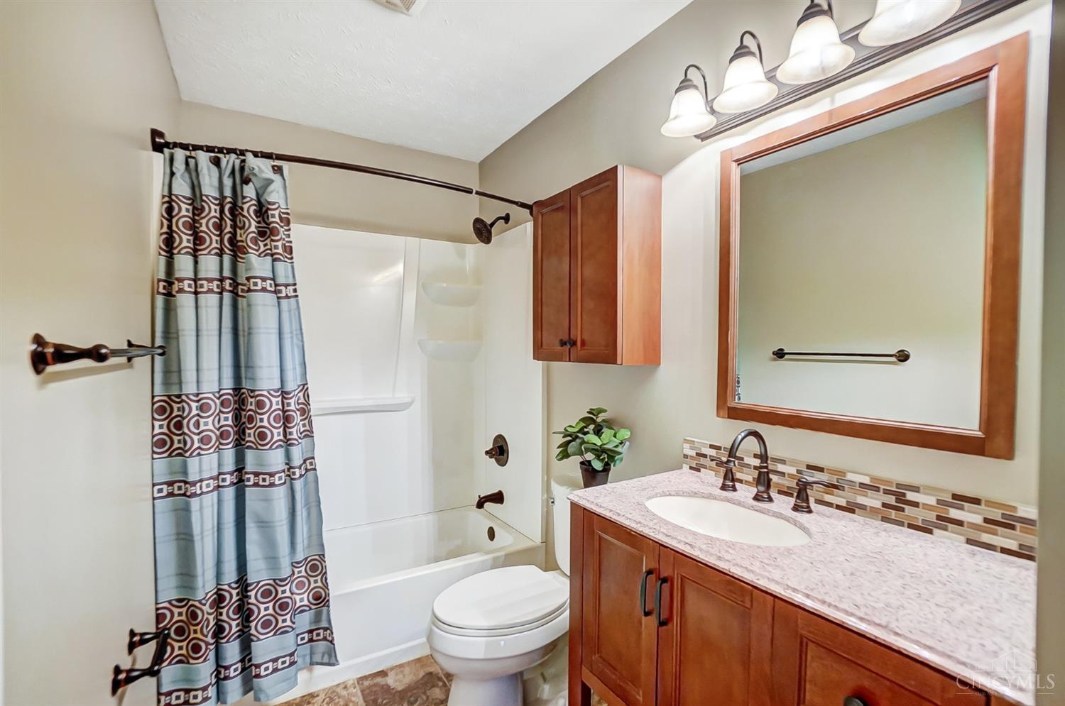 8844 Rambling Ridge Drive West Chester, OH 45069 - Photo 25 of 32 Gallery Image 25