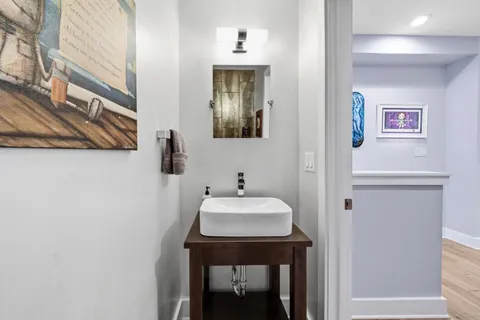 $849,000 | 237 West Thompson Street, Philadelphia, PA 19122