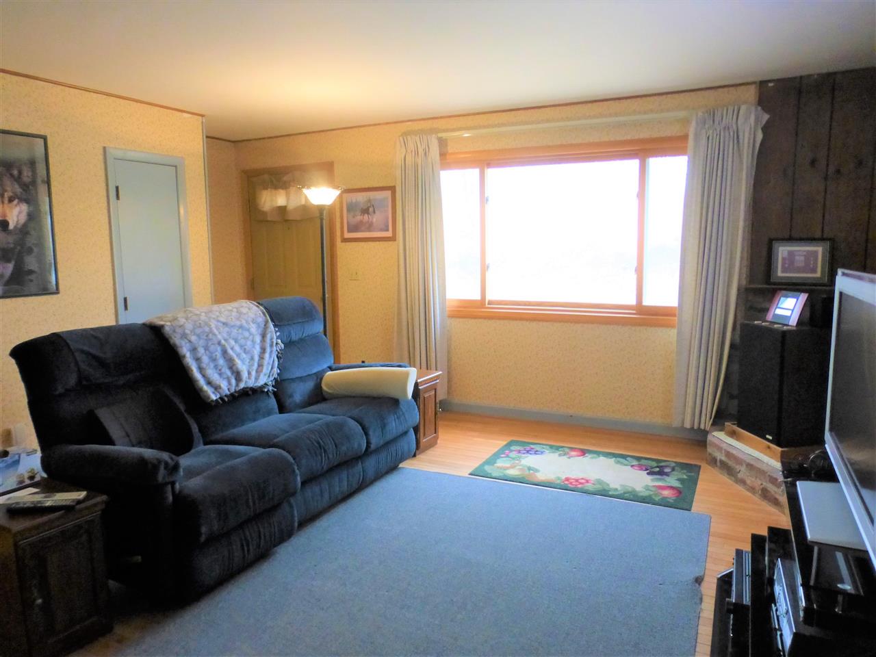 8106 Plank Road Bristol, VT 05443 - Photo 6 of 14